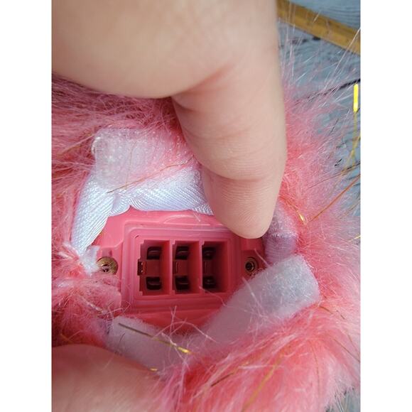 Magic Mixies Magical Misting Cauldron Interactive Pink Plush Toy Works - Picture 12 of 12